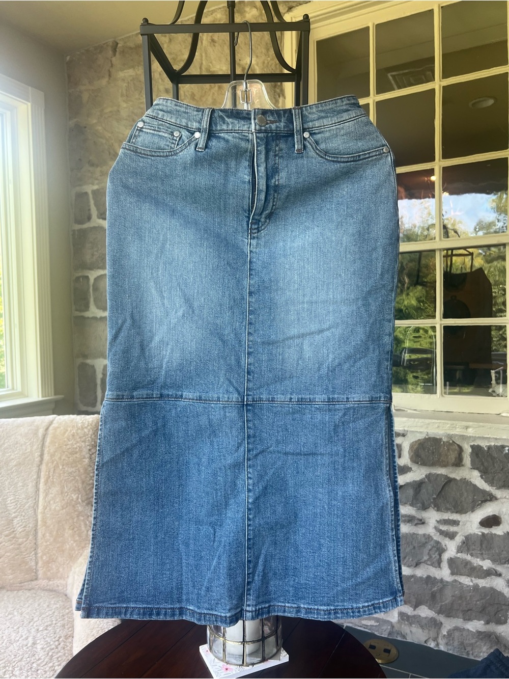 ON 34th Denim Skirt Size 2/26 – Light Wash A-Line Midi/Knee Length